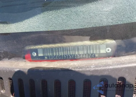 2000 Chevrolet Silverado 1500 Ls from USA, damaged, VIN 2GCEC19T3Y1344874